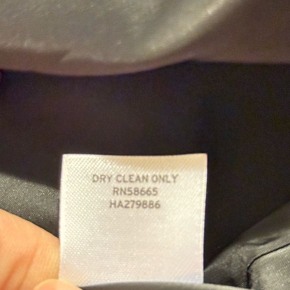 Halogen Pencil Skirt Size 4 - Picture 5 of 8